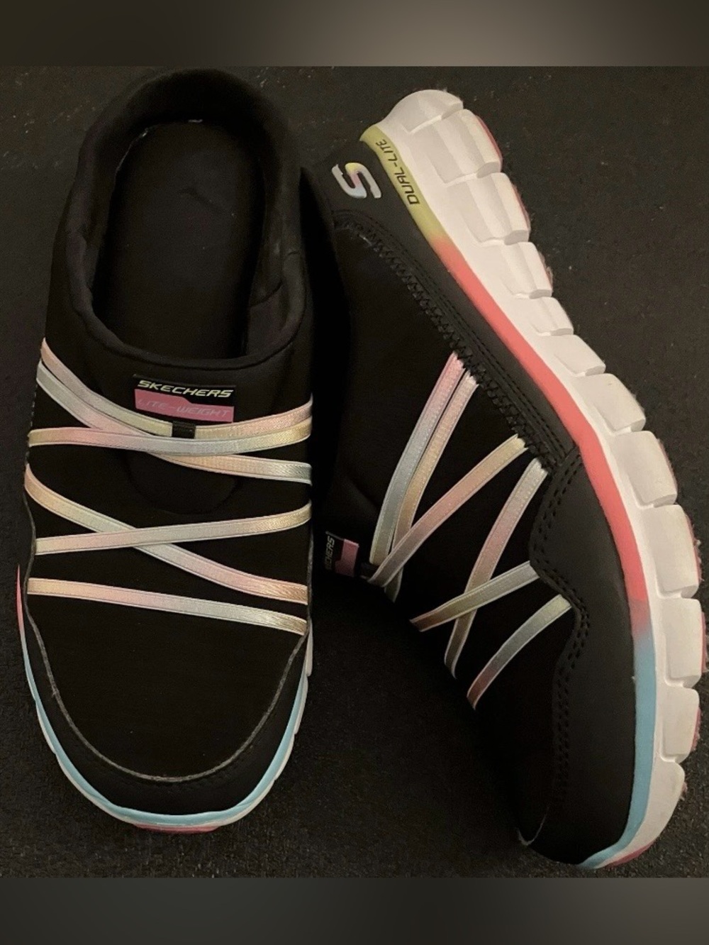Skechers Sport Women’s Air Streamer Fashion Sneakers Slip-Ons Black/Multi Sz 8 - Picture 4 of 10
